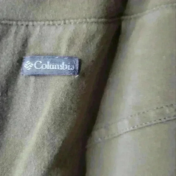 Columbia stretchy pants size 2X army green. Thicker material than leggings. - Picture 4 of 6